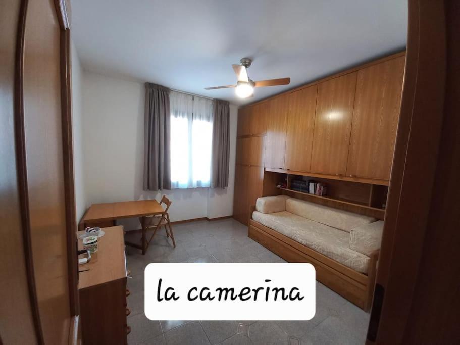 ピサ Casa Venera. Bella, Zona Centraleヴィラ エクステリア 写真