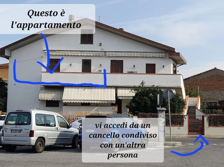 ピサ Casa Venera. Bella, Zona Centraleヴィラ エクステリア 写真